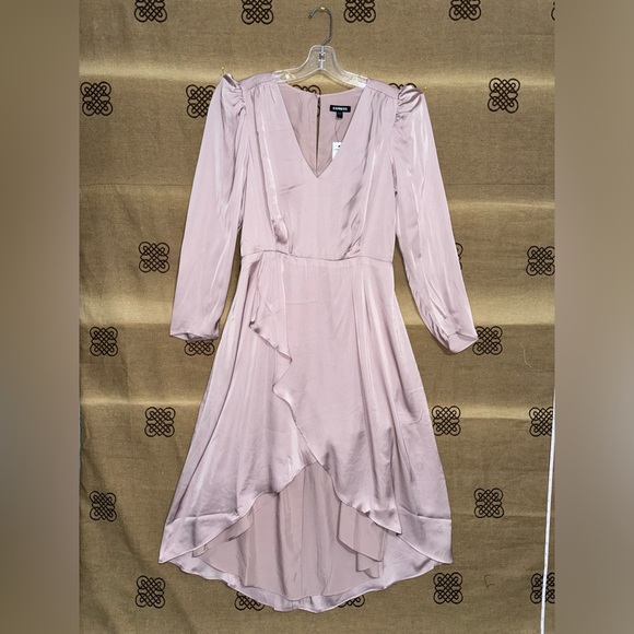 Express NWT! Satin Pink Blushing Mauve Puff Shoulder Midi Dress Size L - Picture 3 of 16